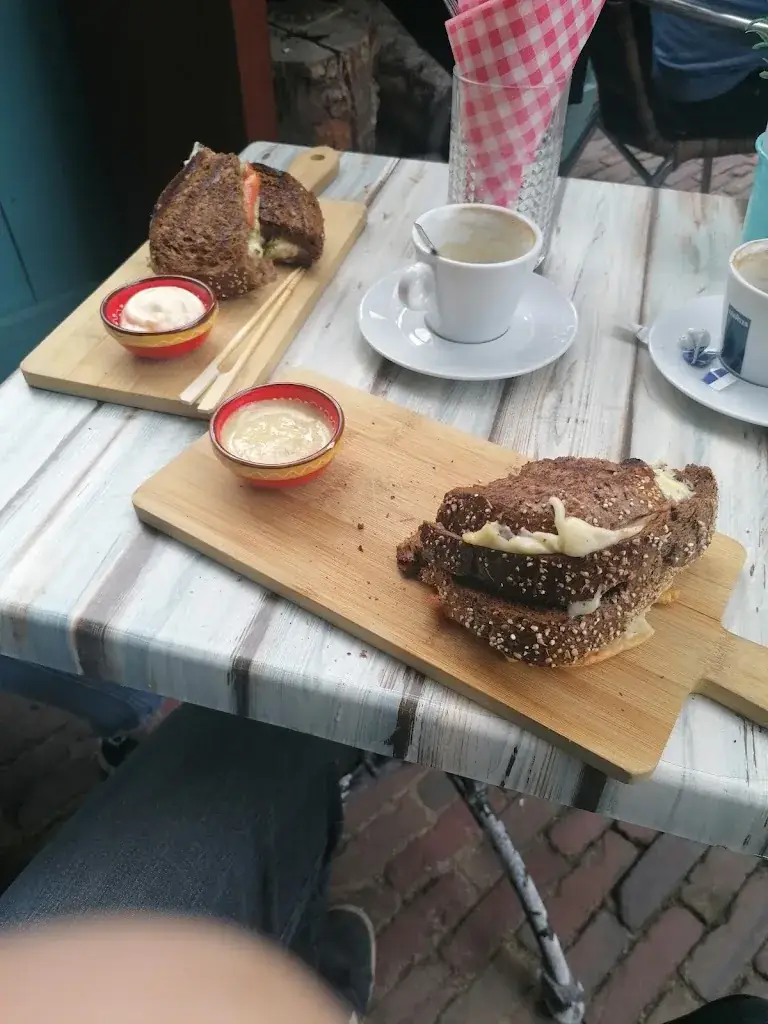 Menü_Gewoon in Wijk aan Zee_Zee_Bild_8