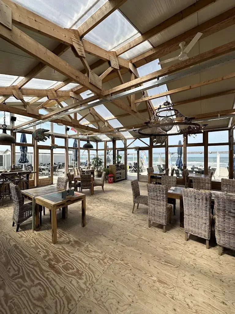 André_Strandpaviljoen De Kust_Zee_review