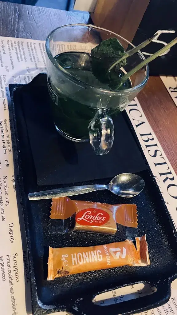 Mystery Guest_Echica_Geldermalsen_review