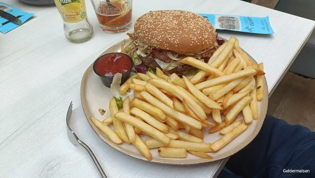 Janet Jonkers_Lunchroom Old West_Geldermalsen_review