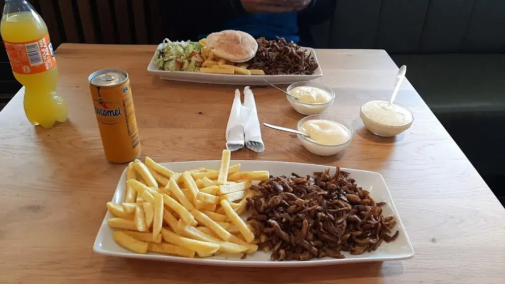 Menu_Cafetaria Haalderen_Haalderen_imagen_2