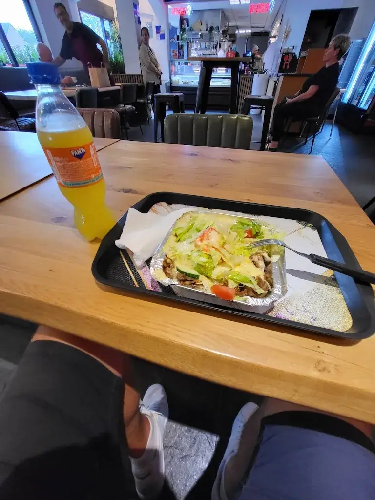 Menu_Cafetaria Haalderen_Haalderen_imagen_6