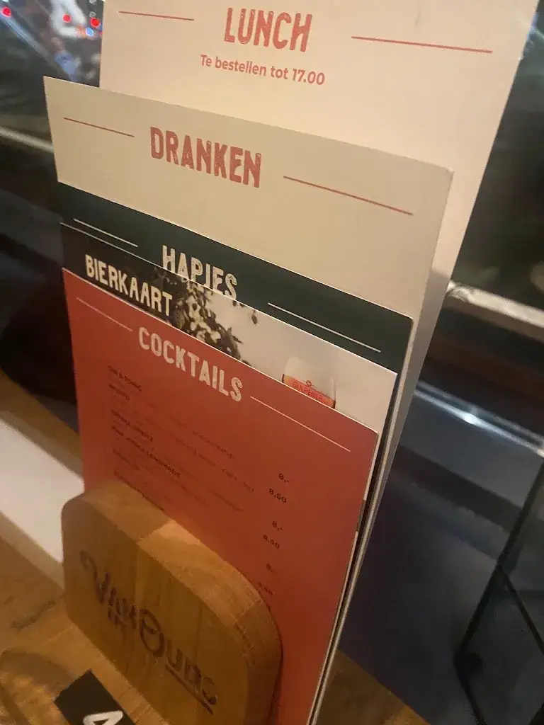 Lia DK_VanOuds_Epe_review