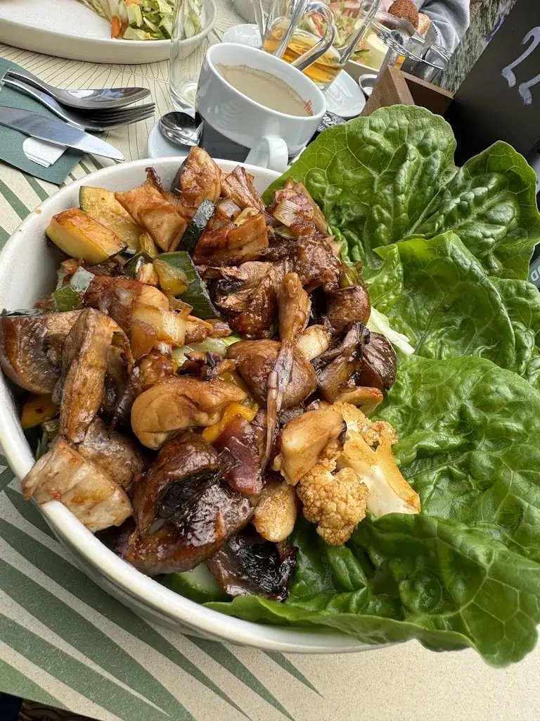 Anneke Hekman_Brasserie Het Eperwoud_Epe_avis