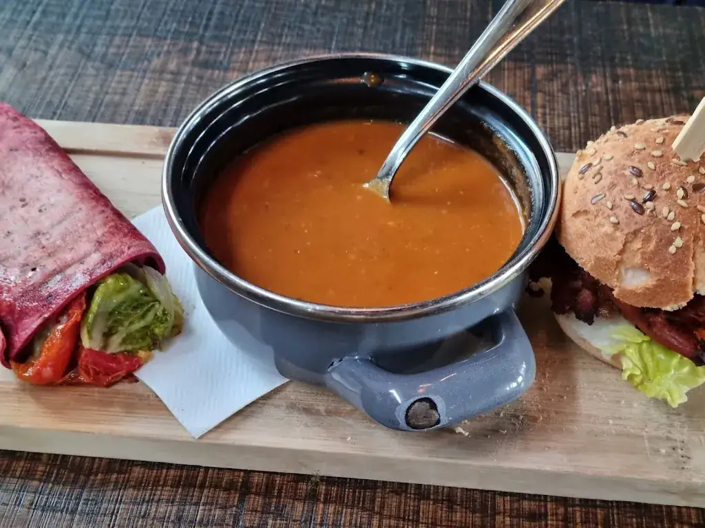 A. Machedonschi_Het Schaftlokaal_Ulft_recensione