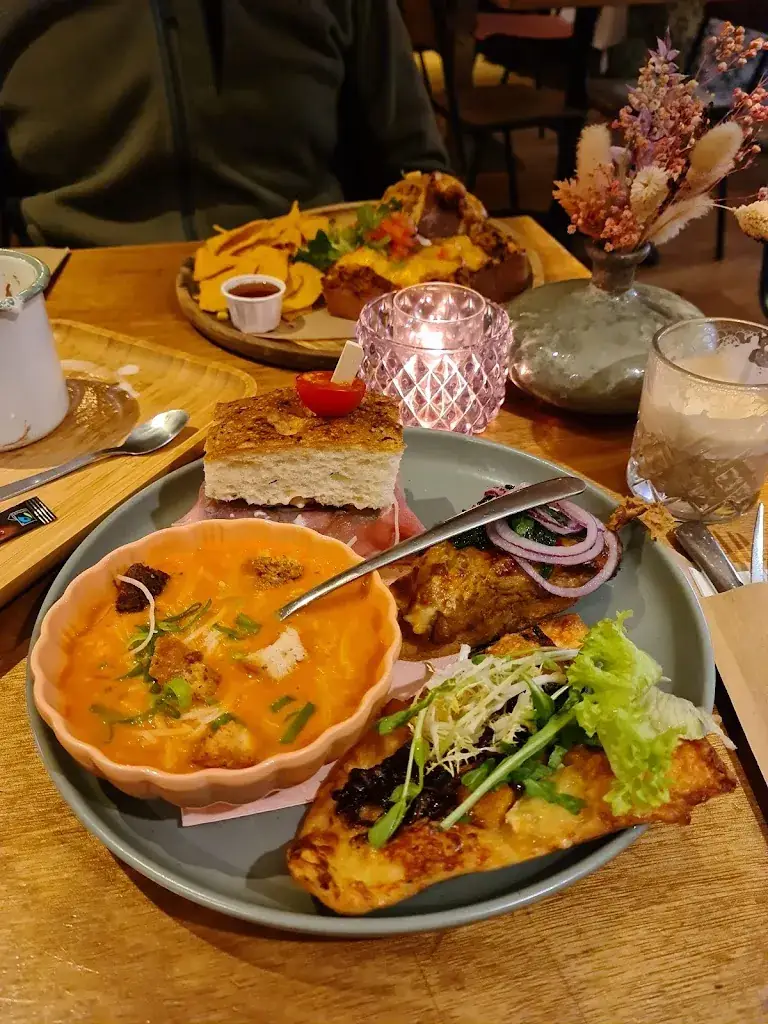 Klaas Van Steen-Bontje_eigenweijs_Groesbeek_Bewertung