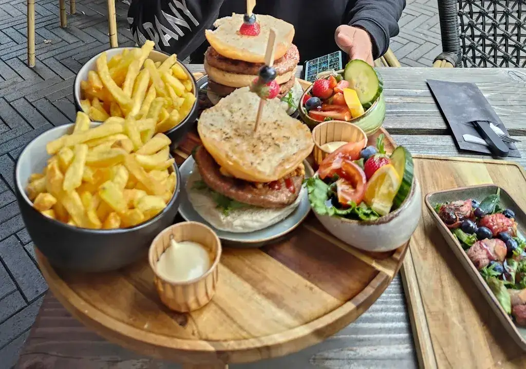 Claire Celine_Pandje 4_Groesbeek_review