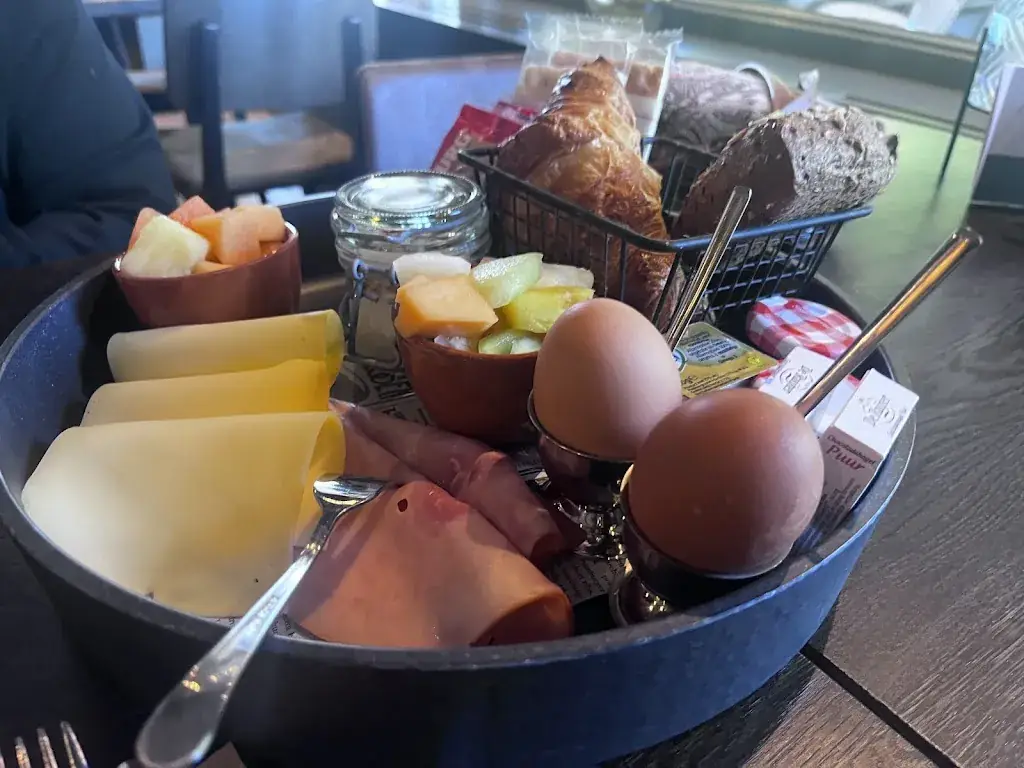 Brian Donahue_De Oude Molen | Hotel & Restaurant_Groesbeek_recensione