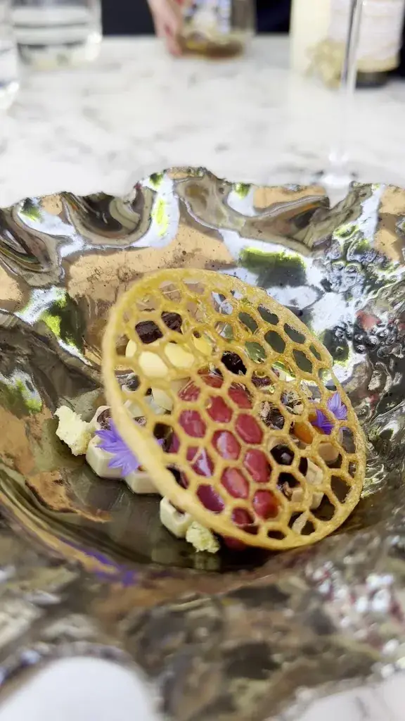 Puur Sanh Restaurant_Dal_slider_image_2