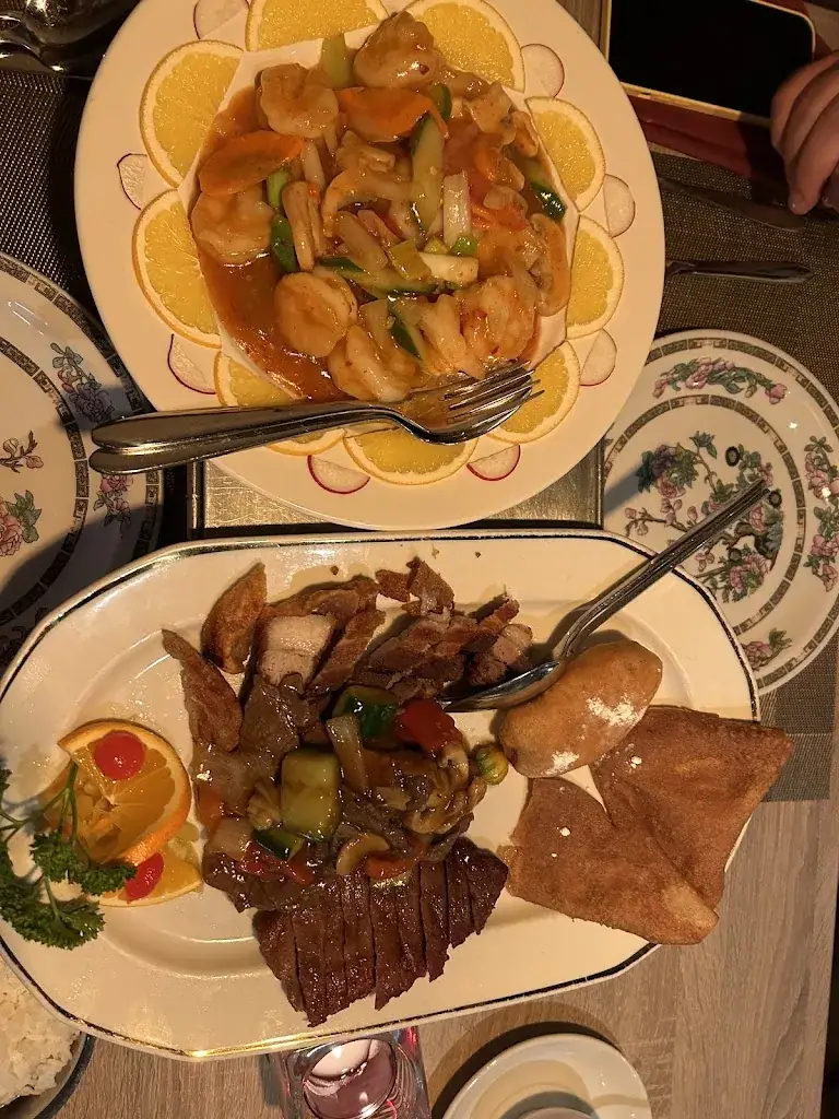 Jiraporn Ch_Kota Radja_Heelsum_review