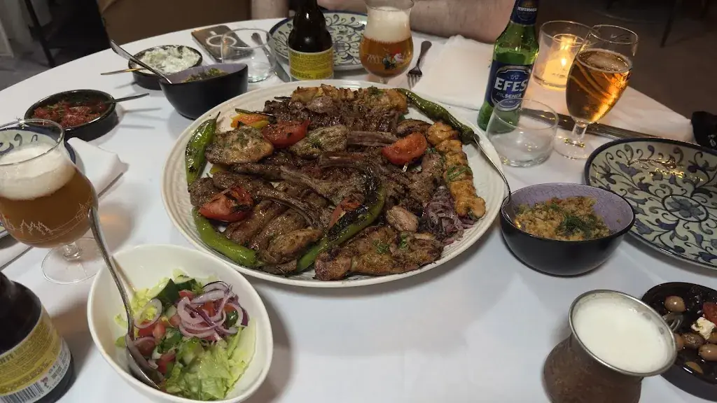 C.P. Altuntas_Restaurant Mira_Nijmegen_Bewertung