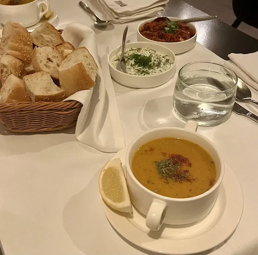 Leyla Abdullayeva_Restaurant Mira_Nijmegen_Bewertung