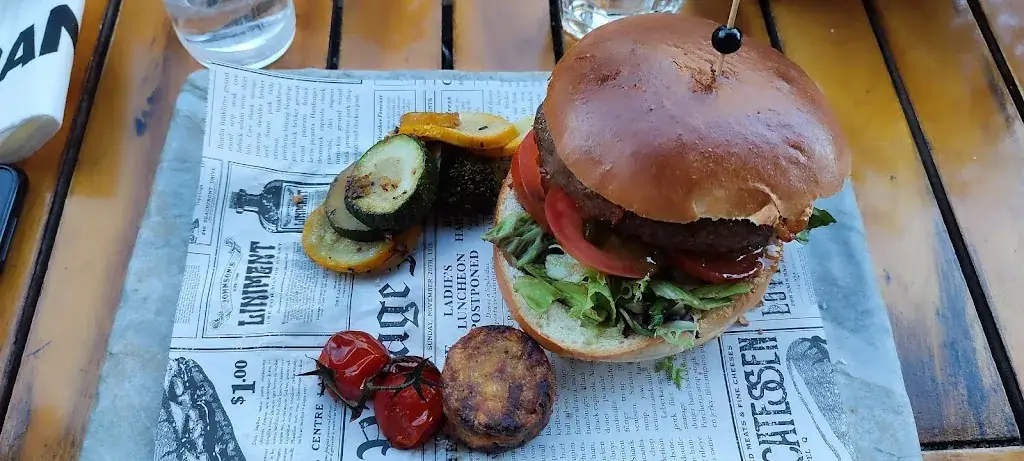 Menu_Café Restaurant Banka_Hattem_imagen_9