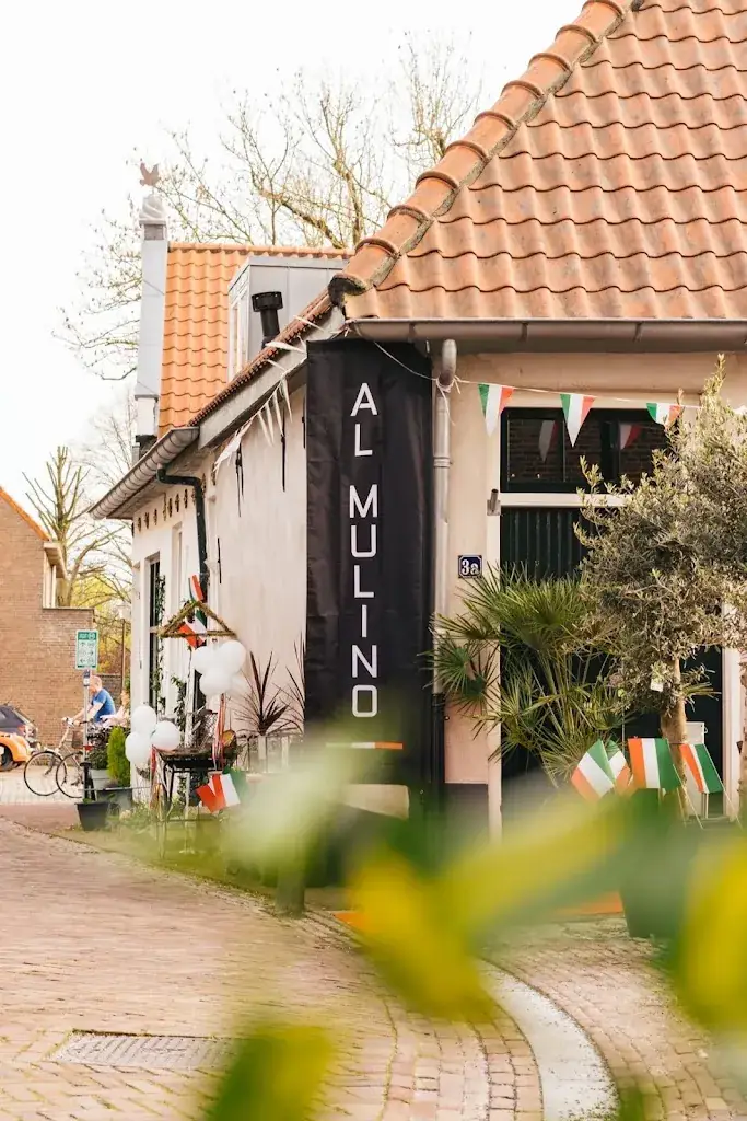 Al Mulino restaurant in Hattem