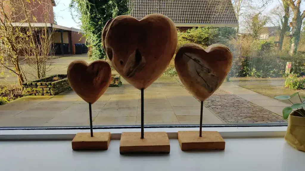 Desiree Michelle Oosterhuis_Nagelhout Hattemerbroek | Winkel met klompen, interieur, cadeaus en meer_Hattemerbroek_avis