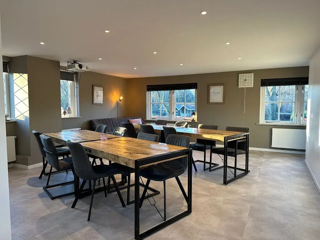 Proeflokaal de Zeuven Heuvels restaurant in Wezep