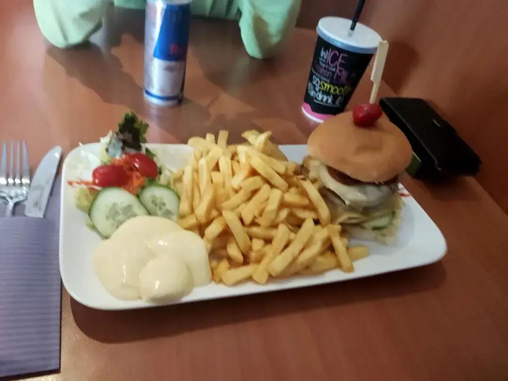 Menu_Mini-restaurant Happy House_Heteren_imagen_4