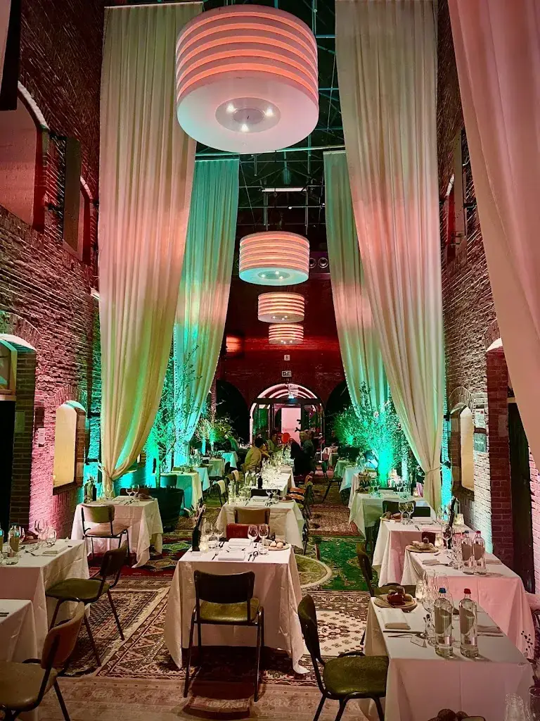 Bart Bennis_FortGlow_Herwijnen_review