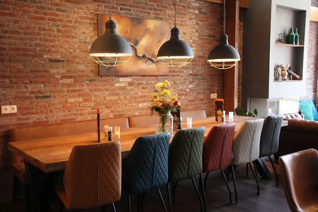 Bakkerij Bakker restaurant in Herwijnen