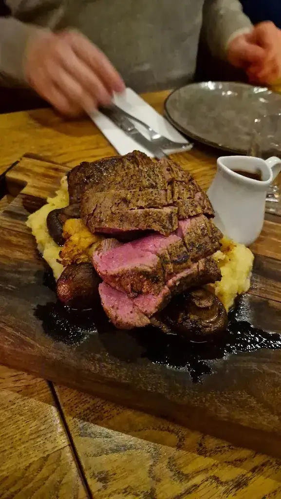 Thomas P_Lodewijk_Nijmegen_review