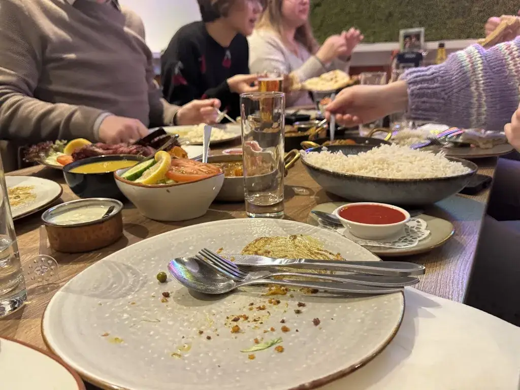 Hx Zhou_Indiaas & Nepalees Restaurant Himalaya_Nijmegen_review