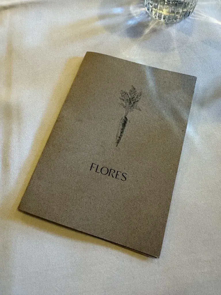 CJ Wittus_Flores_Nijmegen_review