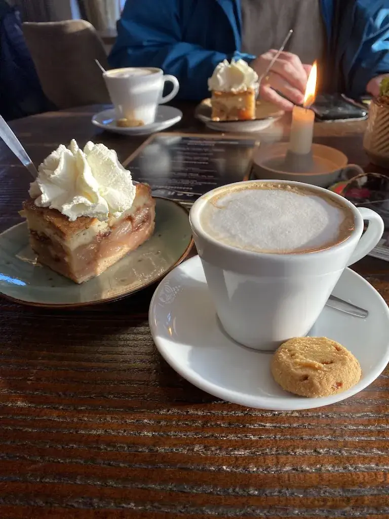 Esther Hadassa_Gasterij 't Hilletje_Kootwijk_review