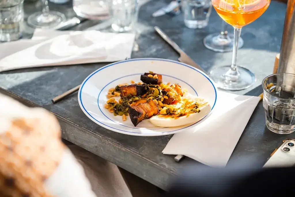 AYA Nijmegen_Nijmegen_slider_image_3