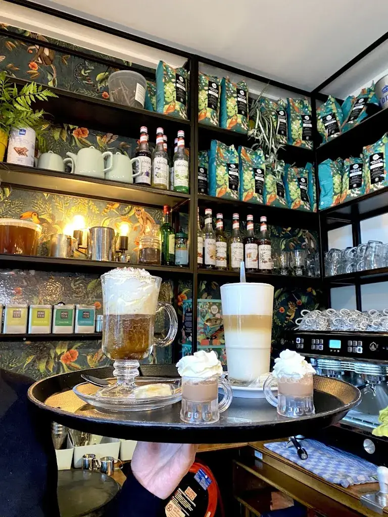 Cafe Eten En Drinken Nijmegen Oost restaurant in Nijmegen