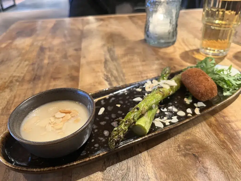 Chialin Wu_Bregje Lent - Nijmegen Noord_Nijmegen_review