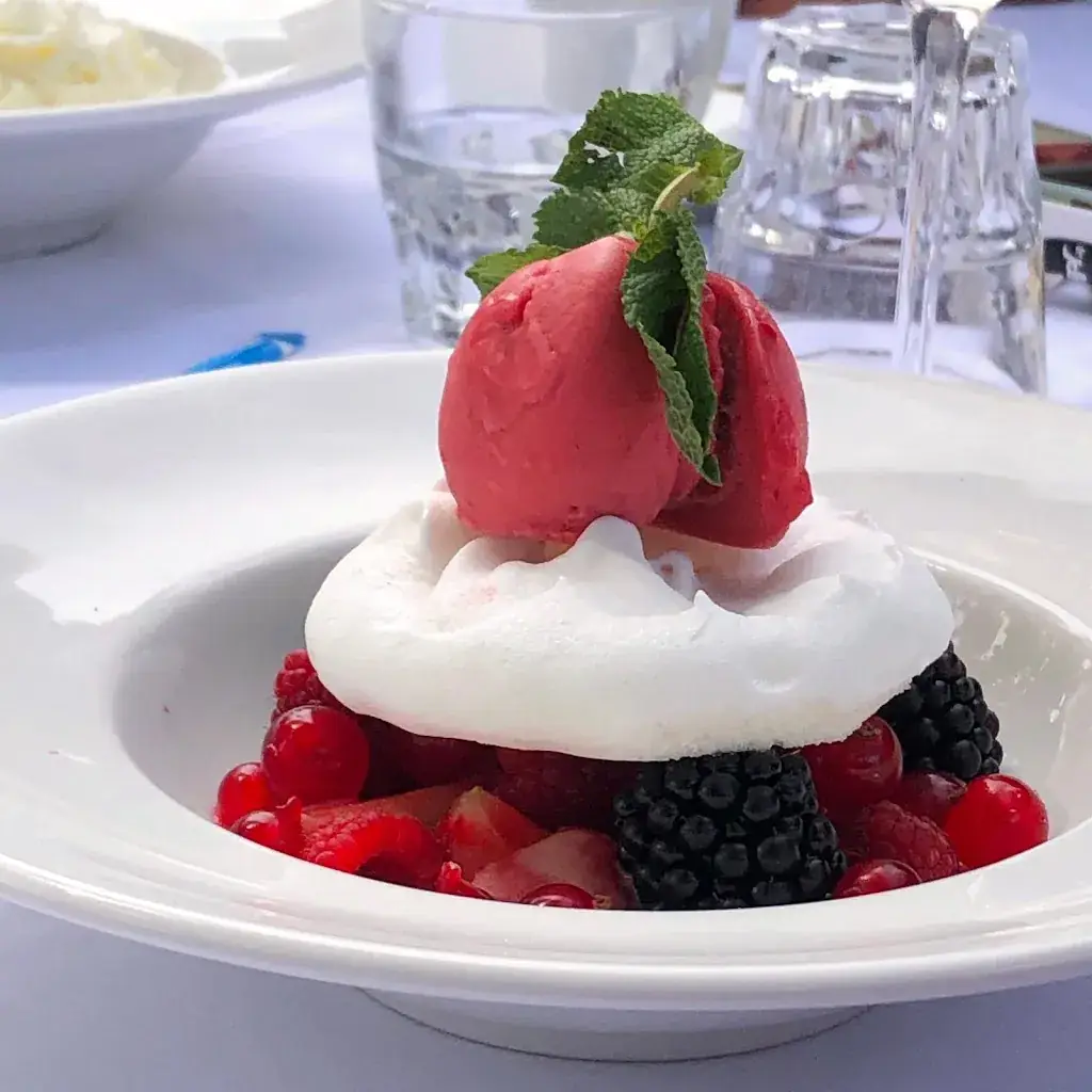 Mauve Restaurant & Bar_Laren_slider_image_3