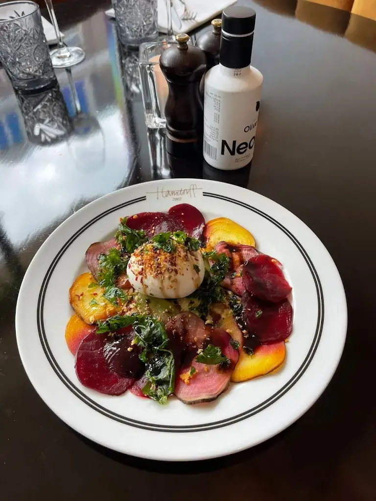 Hamdorff_Laren_slider_image_2