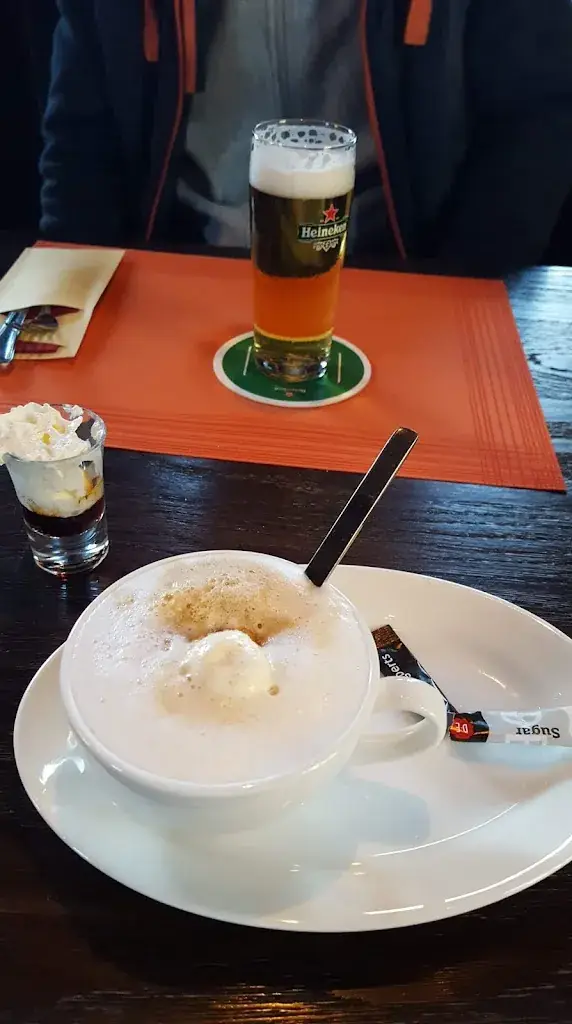 fynu angel_Café, Happerij & Tapperij Torenzicht_Lienden_review