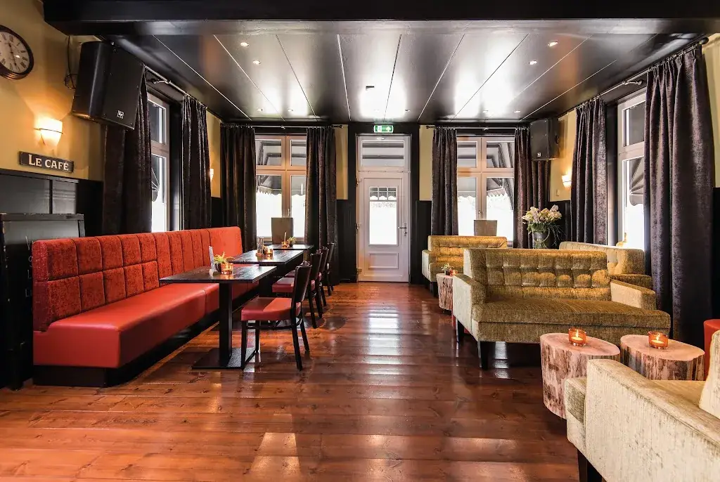 Café, Happerij & Tapperij Torenzicht_Lienden_slider_image_1