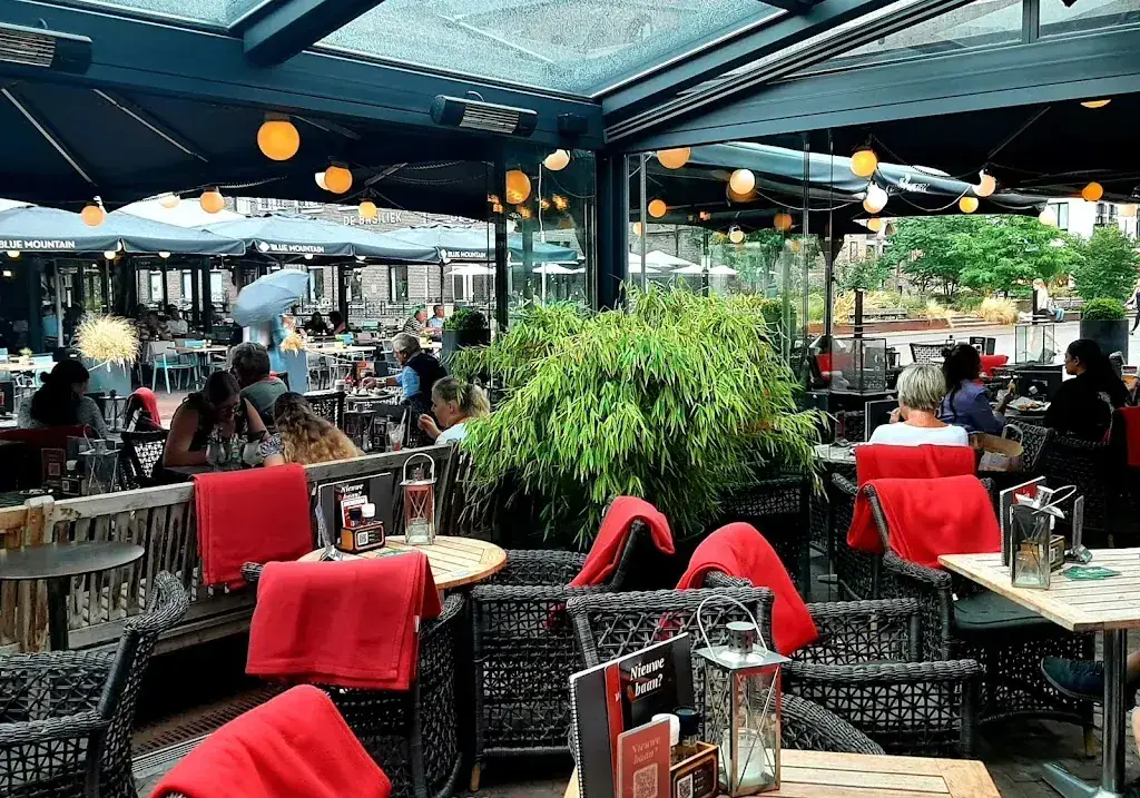 Grand-Café De Twee Wezen_Hengelo_slider_image_1