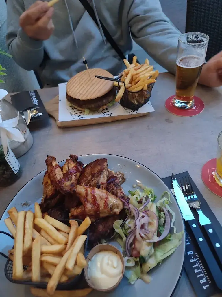 Quadrina Lasu_Triple B_Hengelo_review