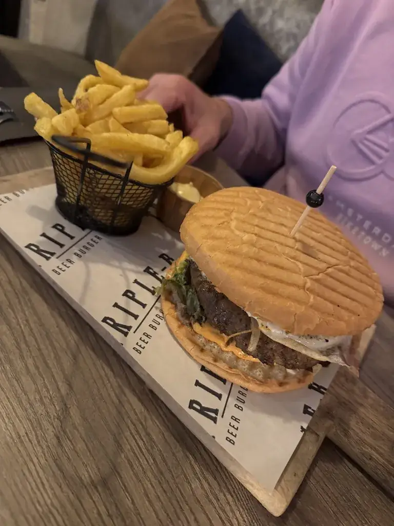 Инна Чорна_Triple B_Hengelo_review