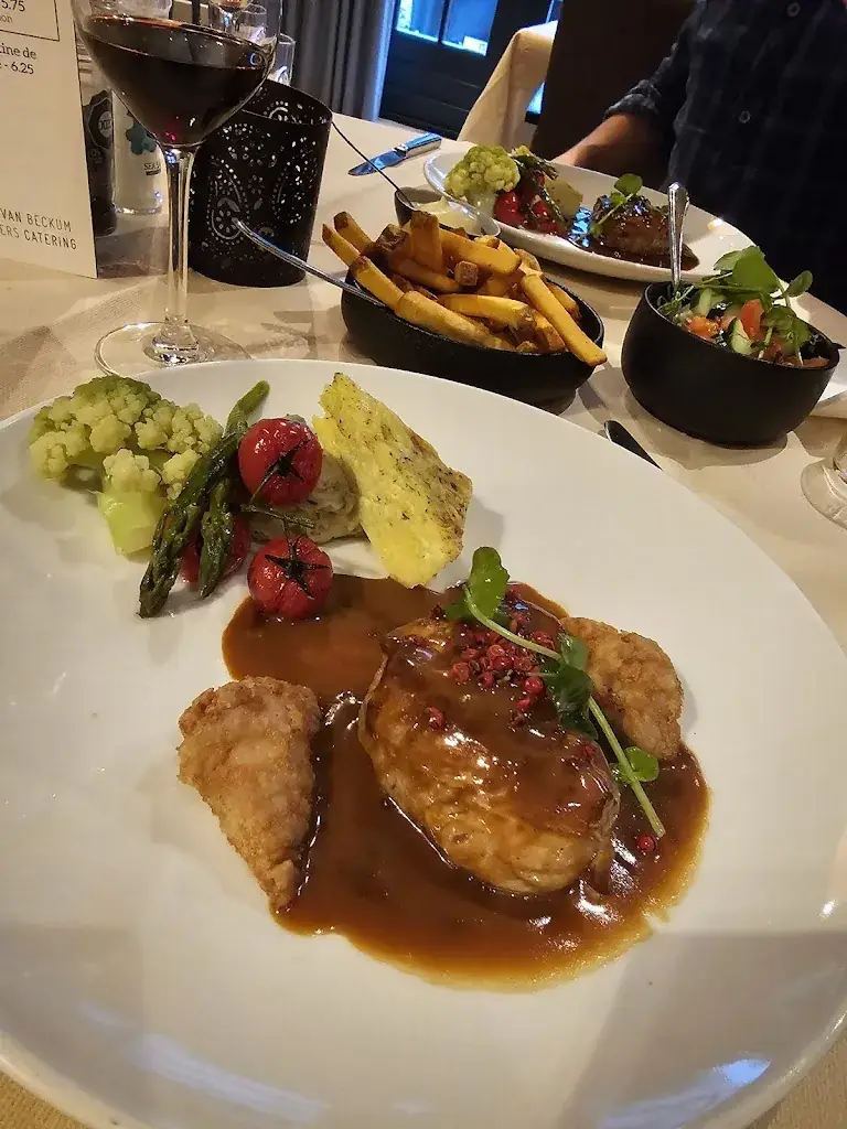 M.M S_Het Wapen van Beckum_Hengelo_review