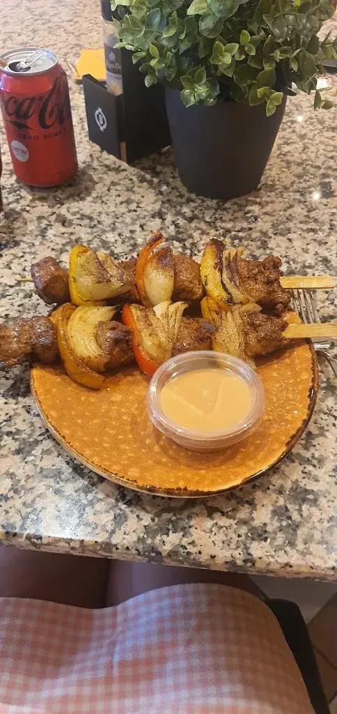 Berrie's Frietrestaurant🍟_Velddriel_slider_image_3