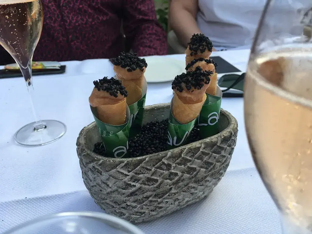 Sebastiaan Hooft_Tante Koosje_Vecht_review