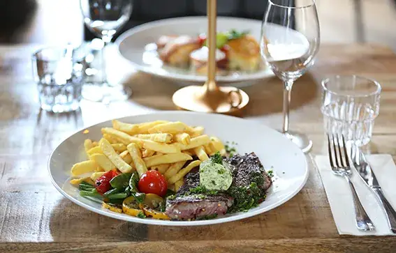 De Koetsier_Vecht_slider_image_2