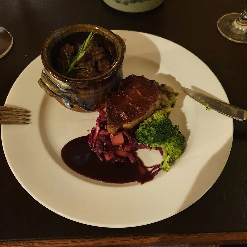 Eric de Ronde_Onder de Eiken_Dwingeloo_review