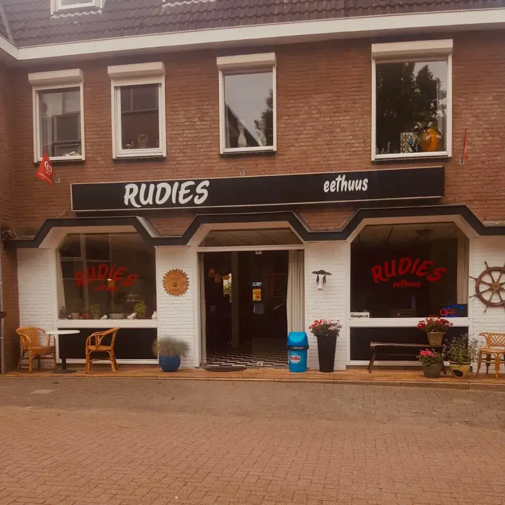 Eethuus Rudies restaurant in Lobith