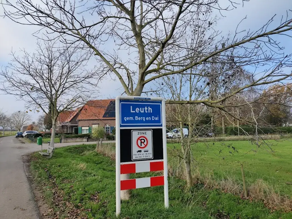 Eetcafé Leuth_Leuth_slider_image_3