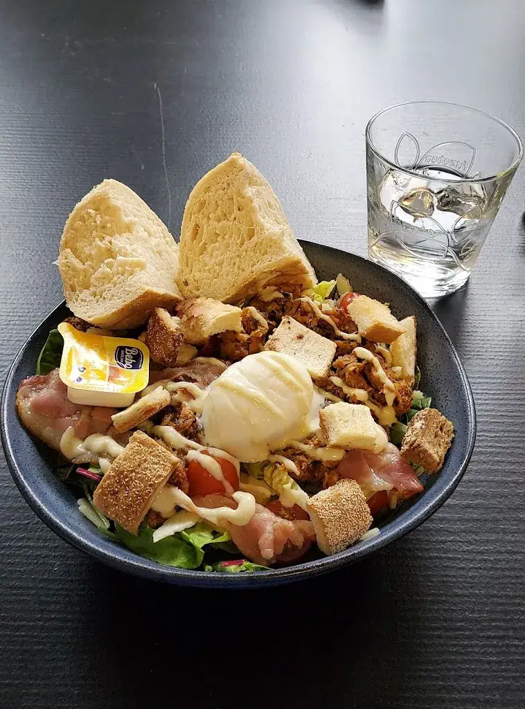 Ali Yazdipour_Sillies_Apeldoorn_review