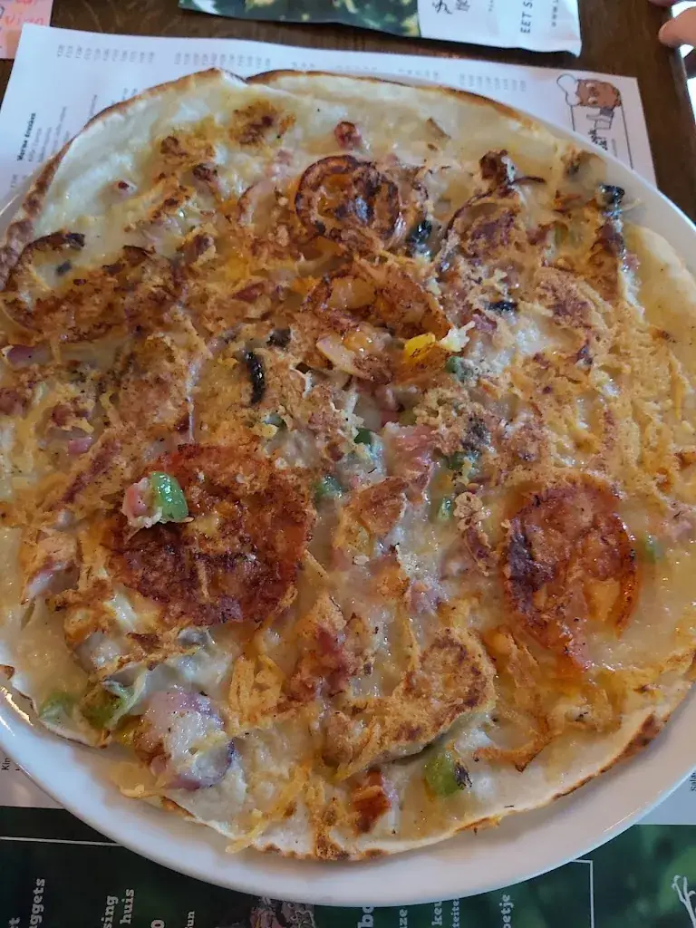 Agnes Widyastuti_Het Uilenbos_Lunteren_review