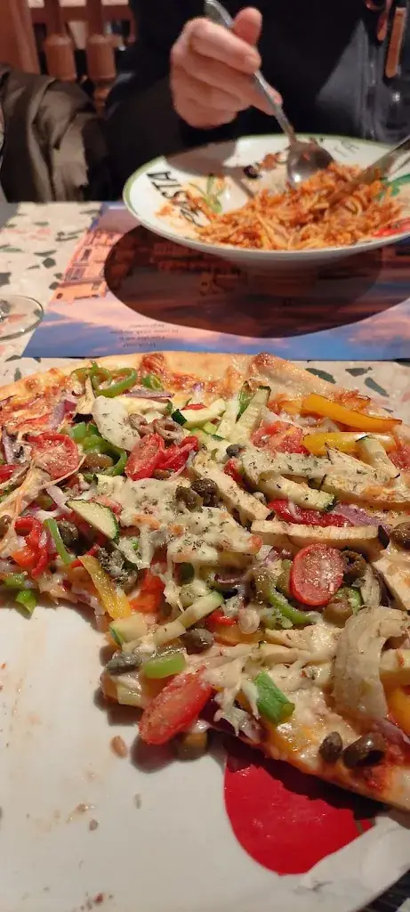 Menu_Pizzeria Restaurant Bella Italia Lunteren_Lunteren_image_1