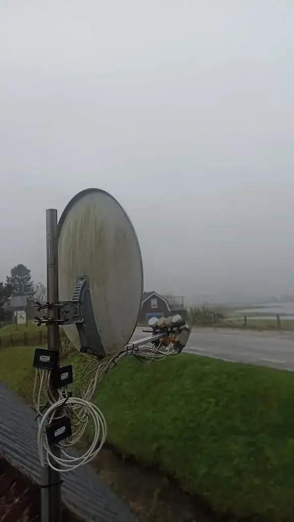 Dmitry Shimanovsky_De Maasstroom_Nederhemert_review