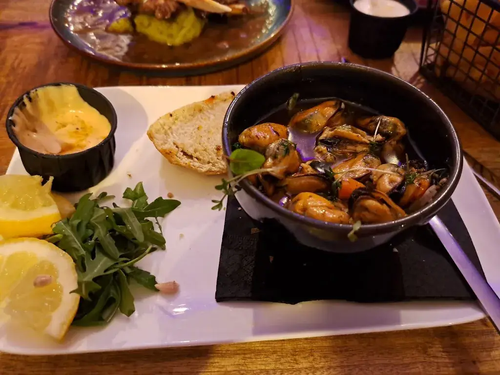 Matthew A_Brasserie LUX_Lochem_review