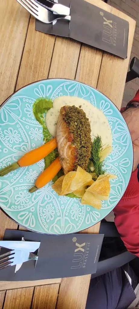 Ciprian-Daniel Bulgaru_Brasserie LUX_Lochem_review